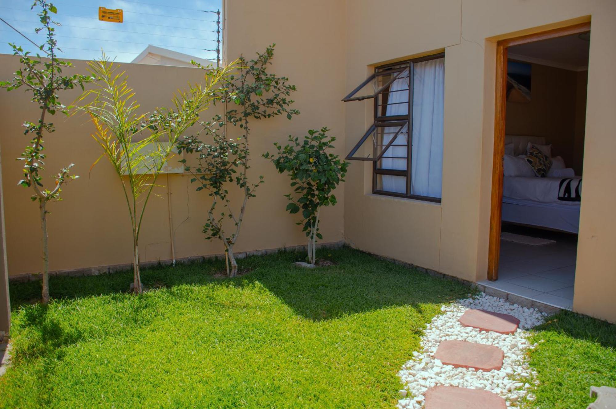 Josef Self Catering Apartment Swakopmund Exterior photo